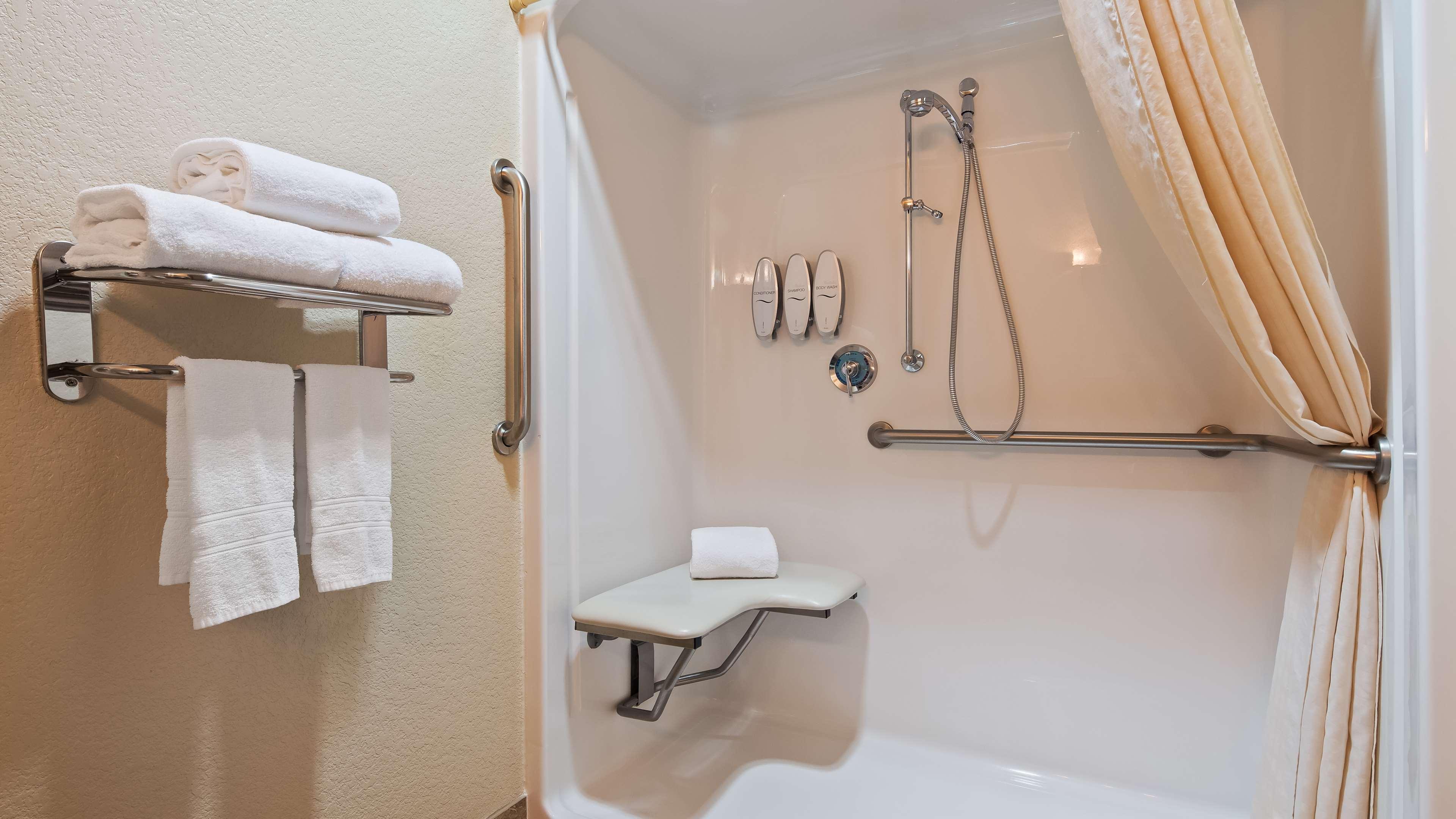 Best Western Rambler Уолсенбърг Екстериор снимка