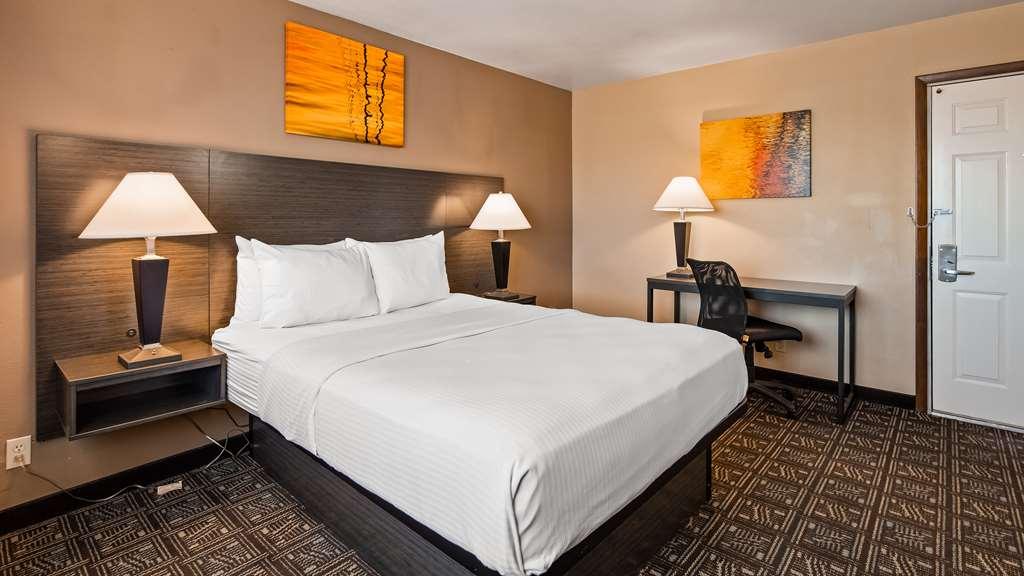 Best Western Rambler Уолсенбърг Стая снимка