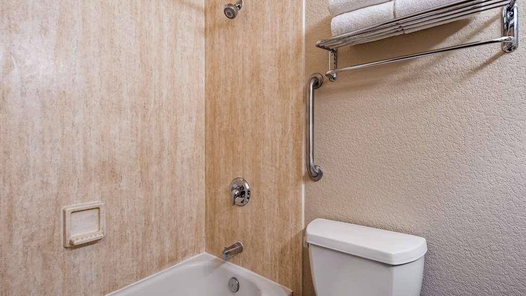 Best Western Rambler Уолсенбърг Екстериор снимка