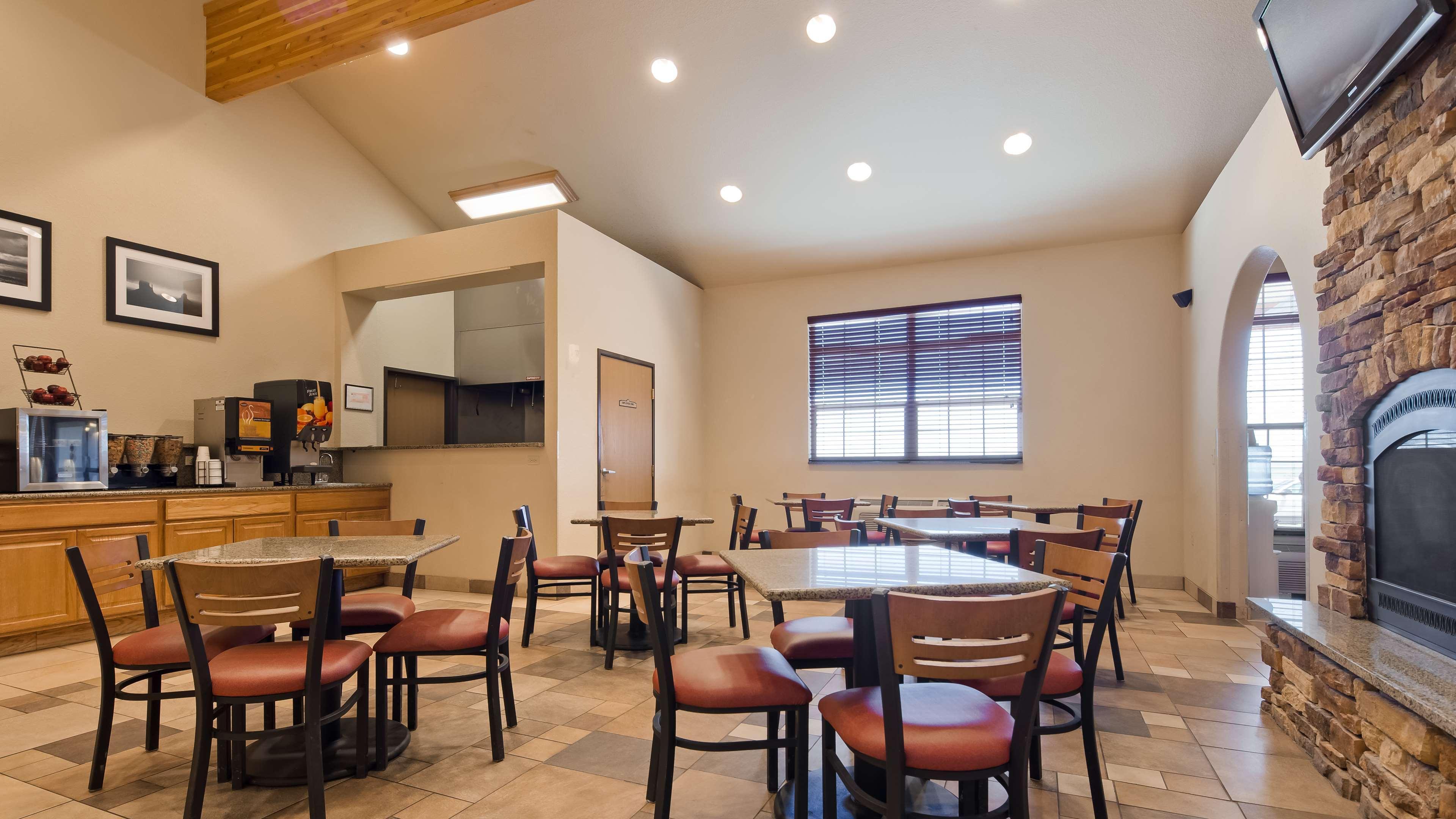 Best Western Rambler Уолсенбърг Екстериор снимка