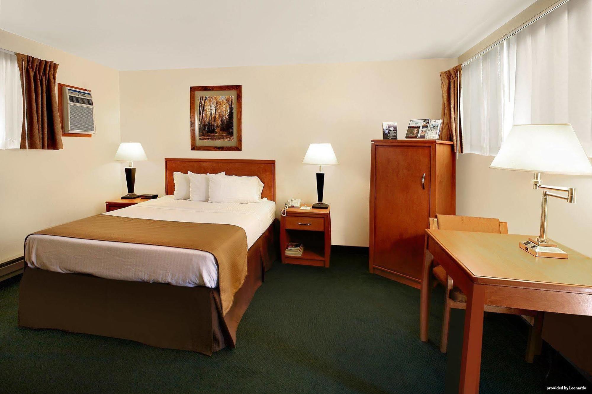 Best Western Rambler Уолсенбърг Стая снимка