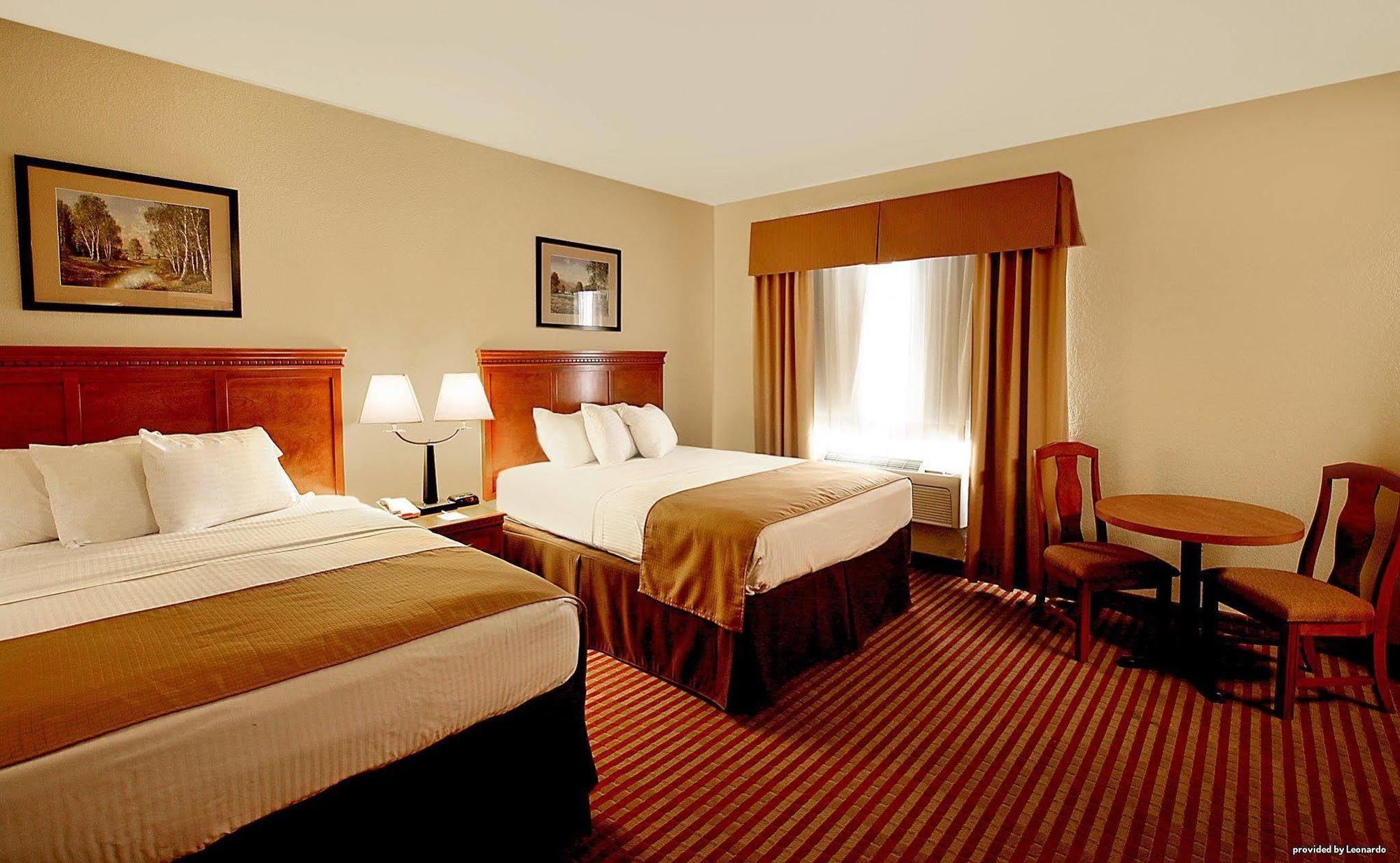 Best Western Rambler Уолсенбърг Стая снимка