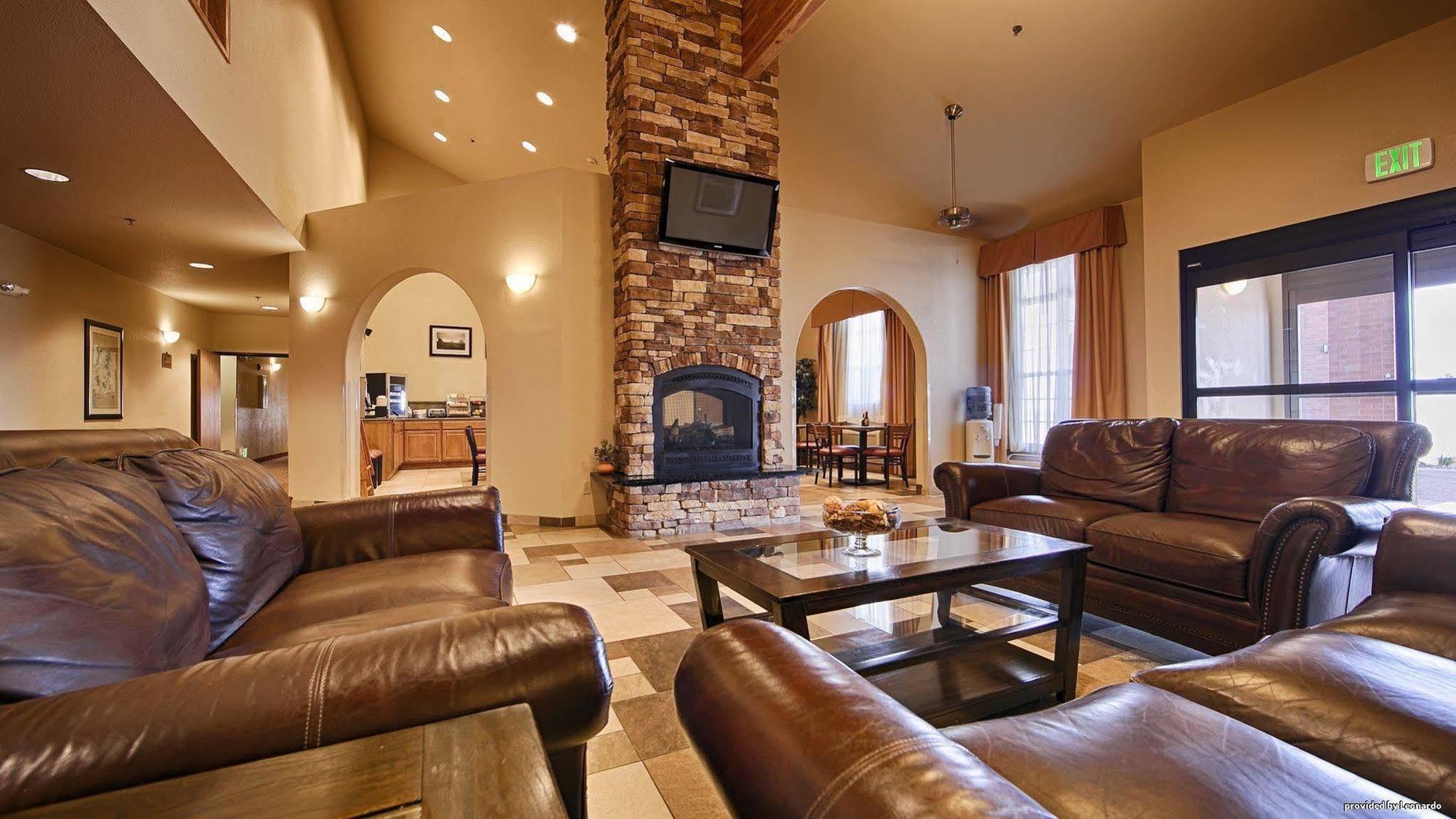 Best Western Rambler Уолсенбърг Екстериор снимка